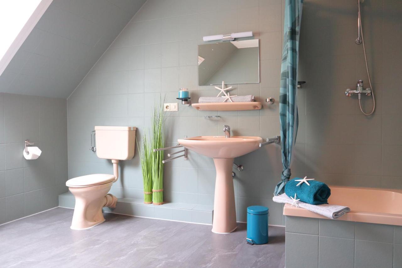 Ferienhaus Heinrichs Cappeler Niederstrich Ngoại thất bức ảnh